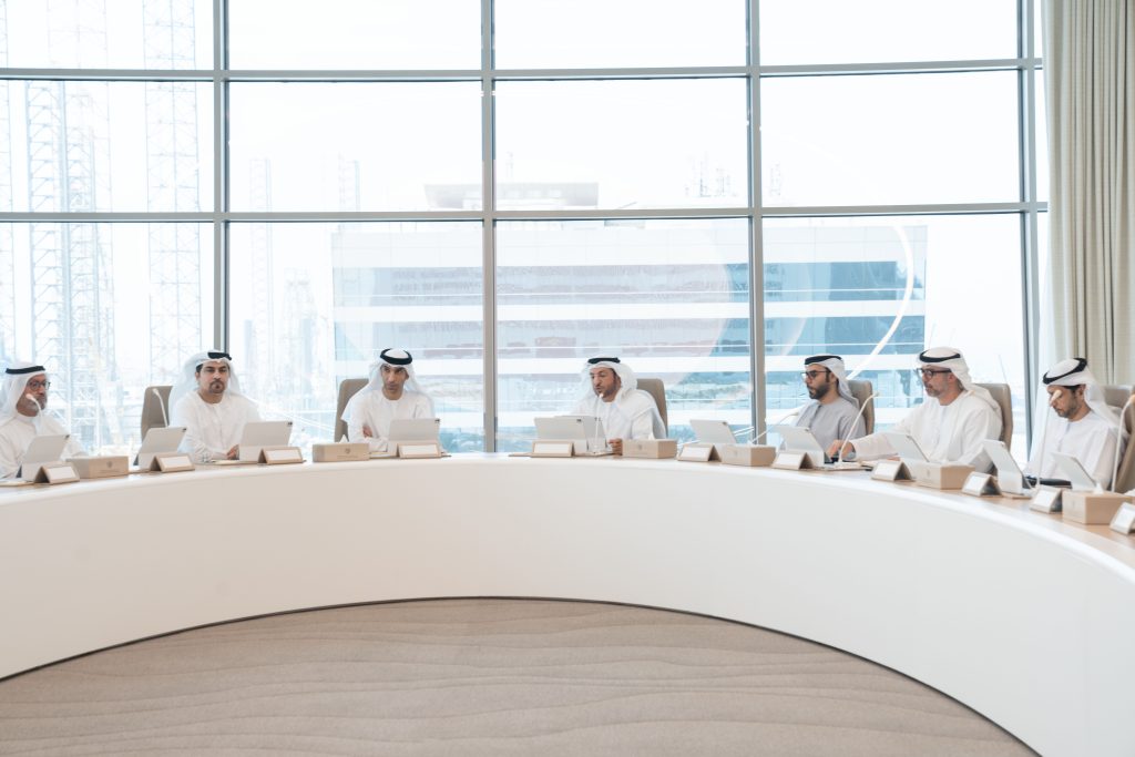 “الموانئ والجمارك” بدبي تلتقي ممثلي شركات الملاحة العالمية وجمعيات الشحن لتعزيز استمرارية سلاسل الإمداد