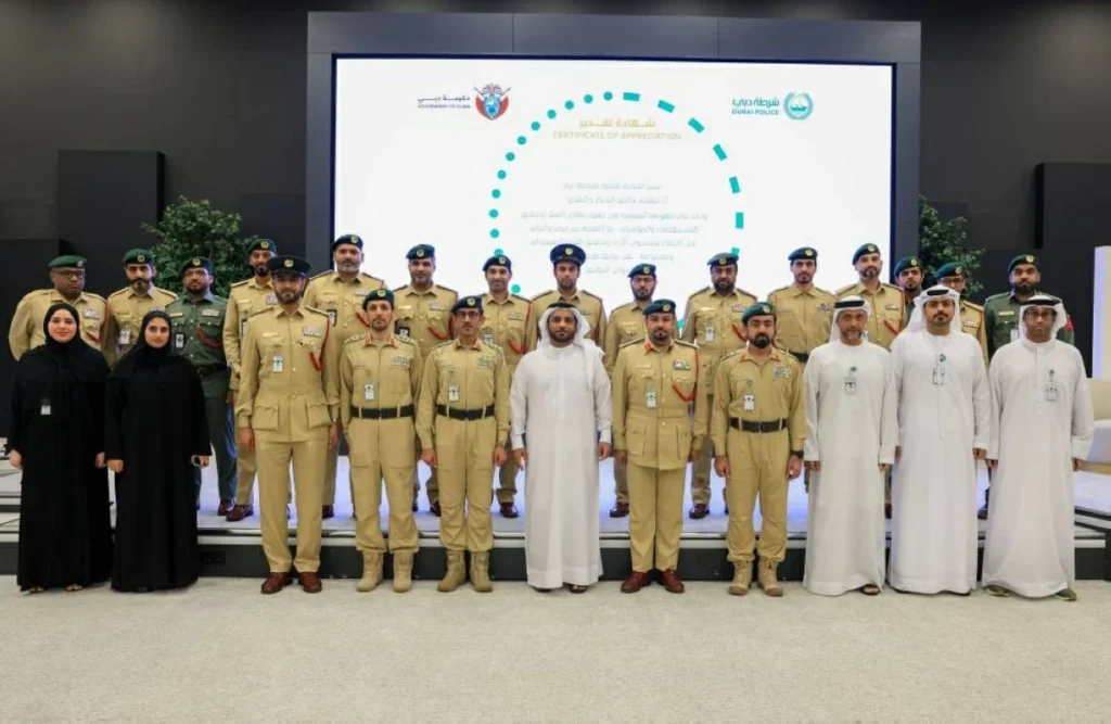 شرطة دبي تكرّم المتميزين في إدارة العمليات