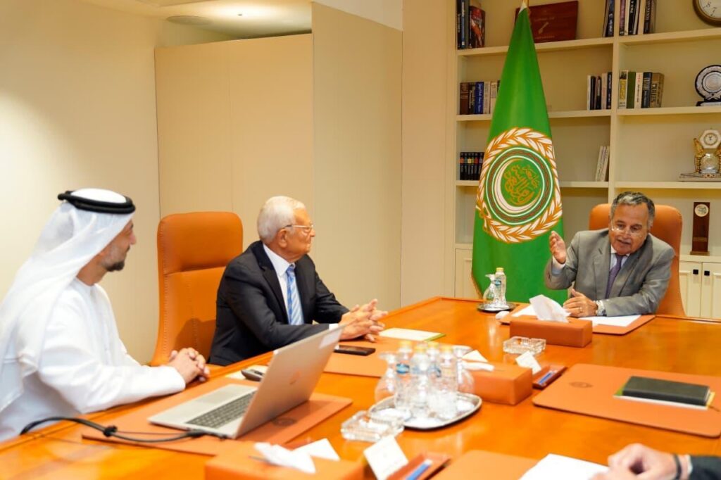 نبيل فهمي يبحث مع قيادات الاتحاد العربي للاقتصاد الرقمي تعزيز التحول التكنولوجي لمواكبة عصر الذكاء الاصطناعي