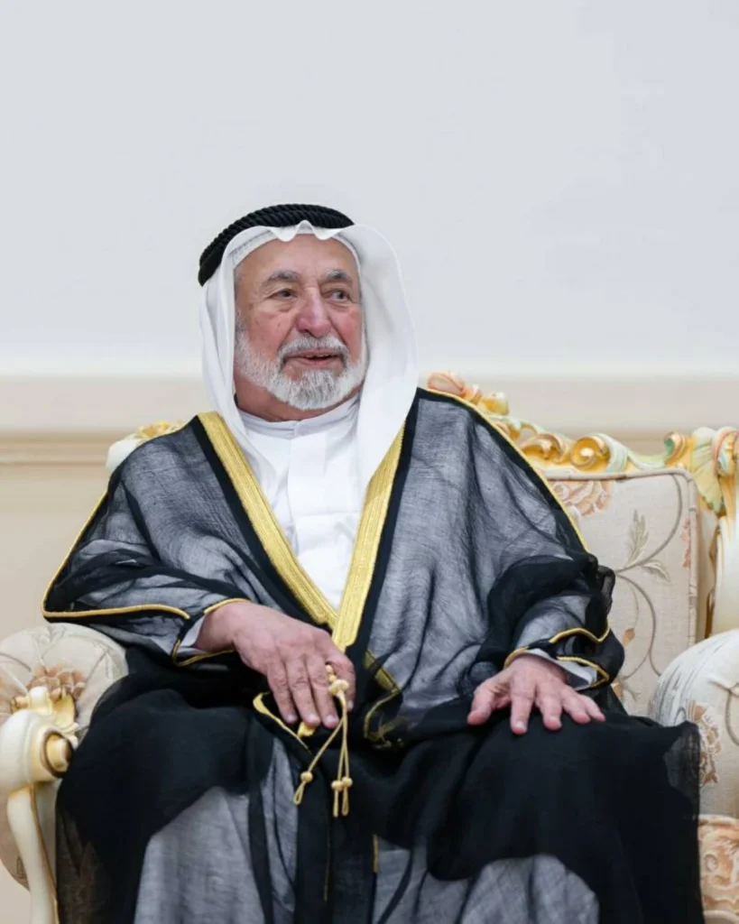 سلطان يوجّه بسداد مديونيات 82 مواطناً بـ 17.8 مليون درهم