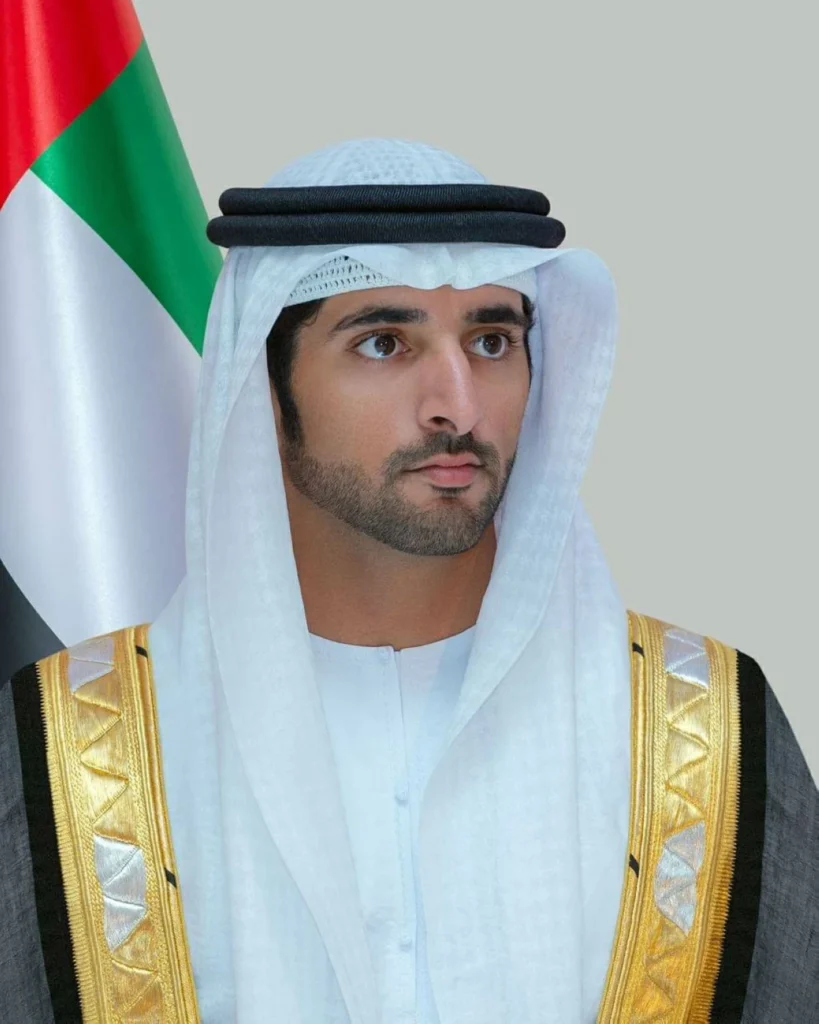 حمدان بن محمد يعلن منح جائزة دبي الأفعال لـ«SWS Board Technology»